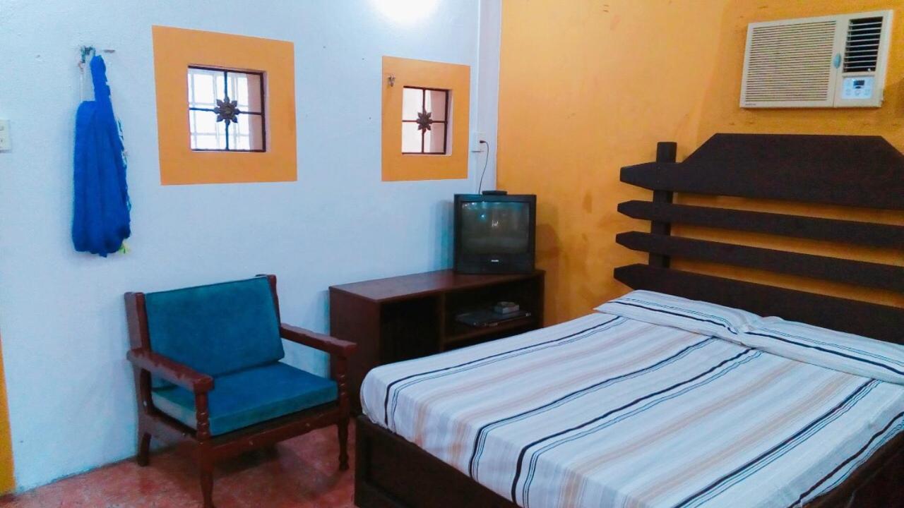 Hostal Y Camping Villa Mercedes ติซิมิน ภายนอก รูปภาพ