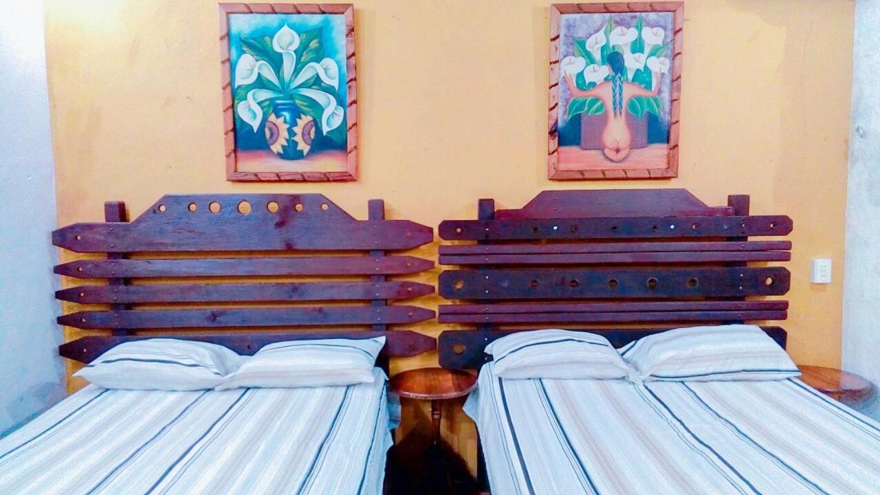Hostal Y Camping Villa Mercedes ติซิมิน ภายนอก รูปภาพ