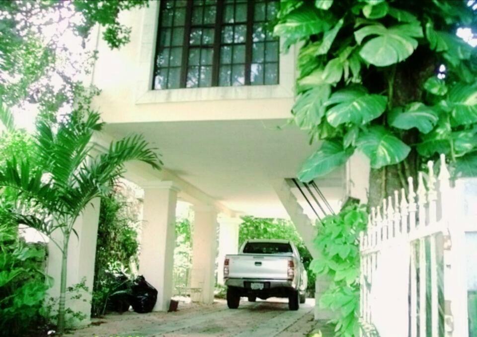 Hostal Y Camping Villa Mercedes ติซิมิน ภายนอก รูปภาพ